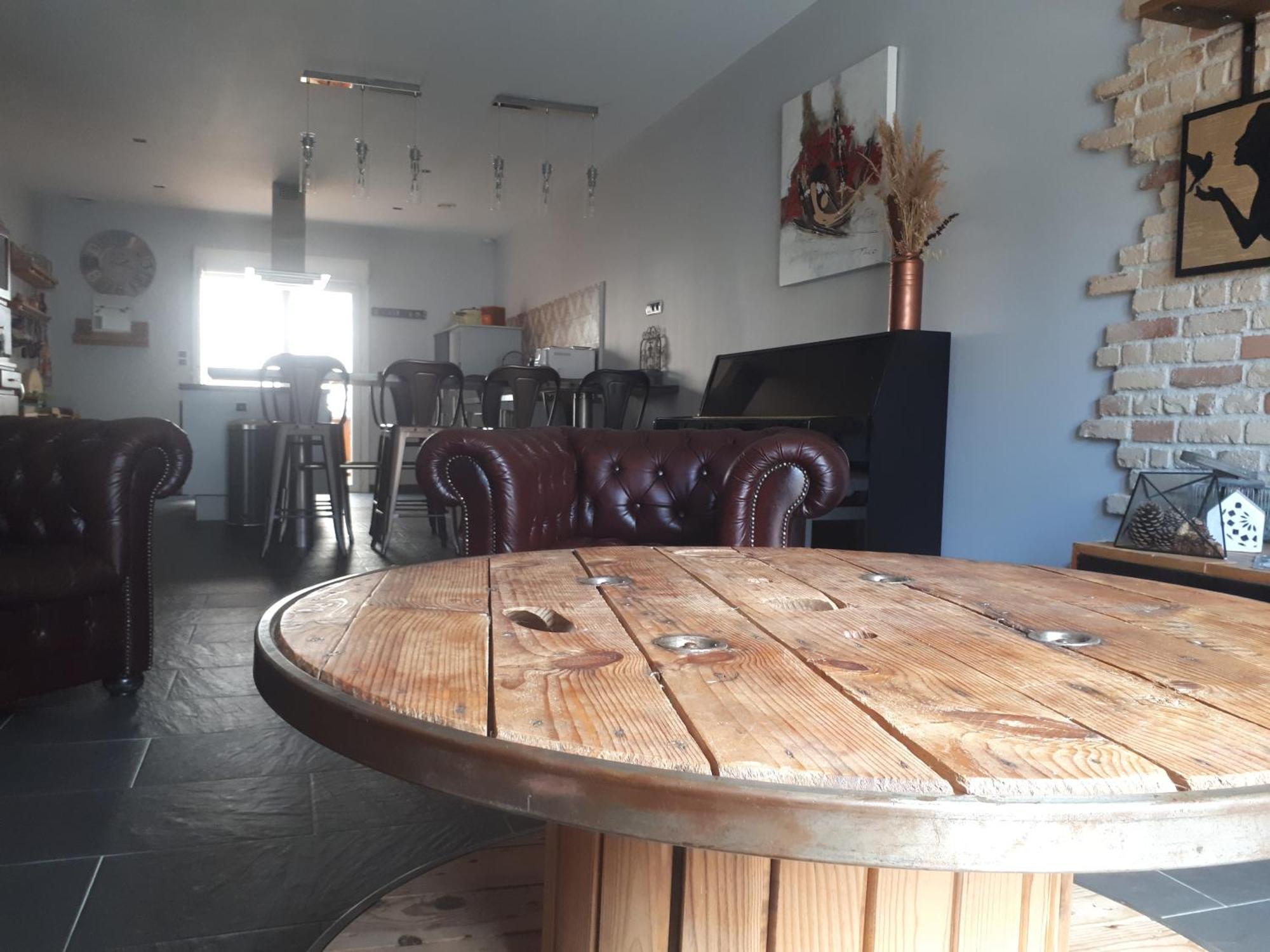 Maison De Village Avec Sa Charmante Petite Cour Interieure Fleury  Kültér fotó