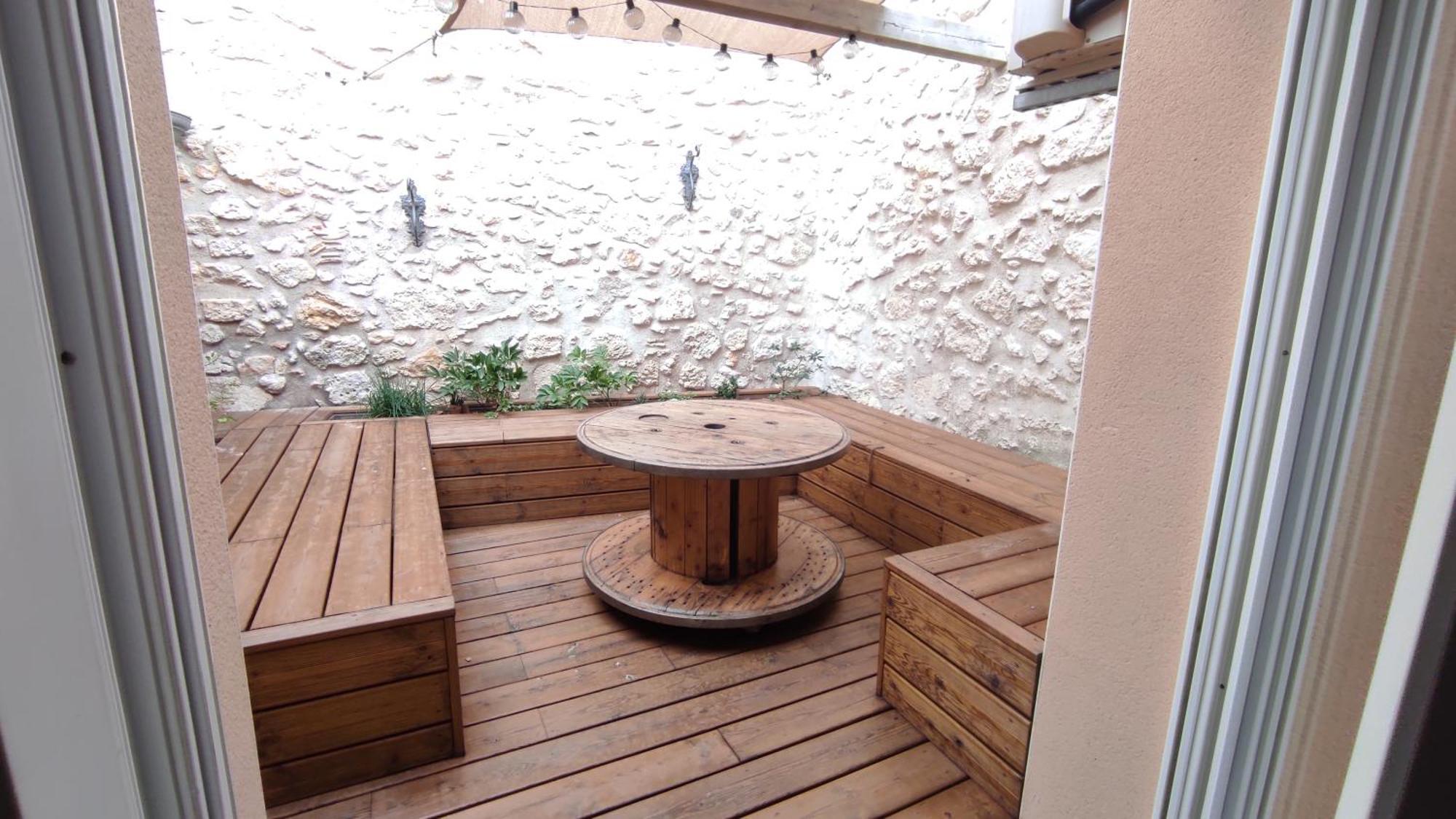 Maison De Village Avec Sa Charmante Petite Cour Interieure Fleury  Kültér fotó